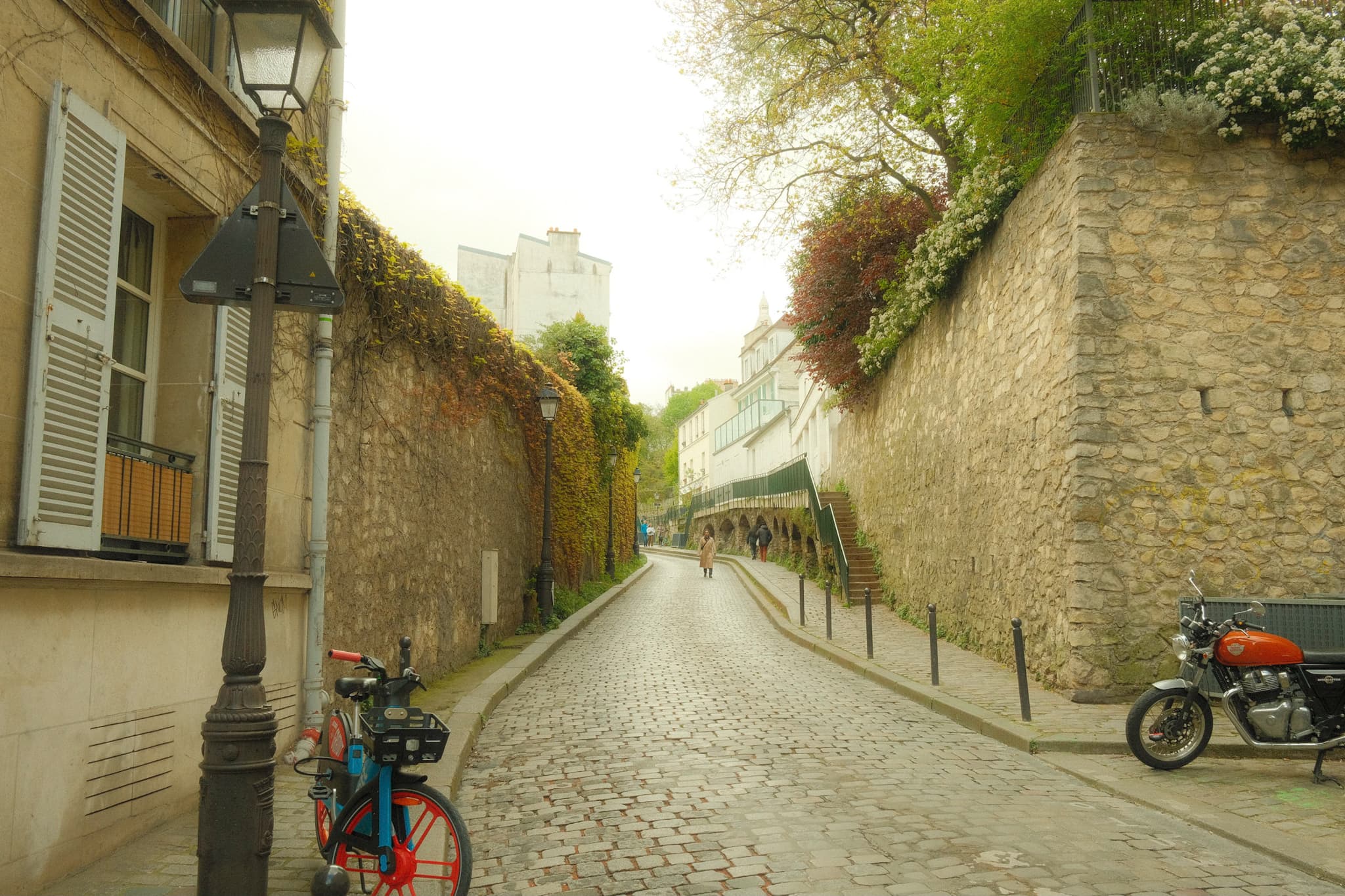 Montmartre, France photo 4