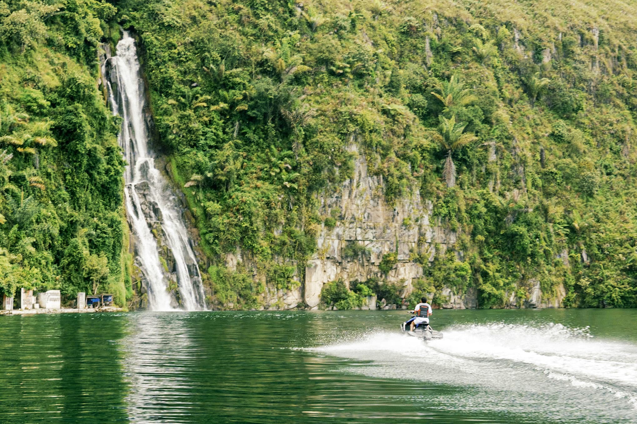 Toba, Indonesia photo 7